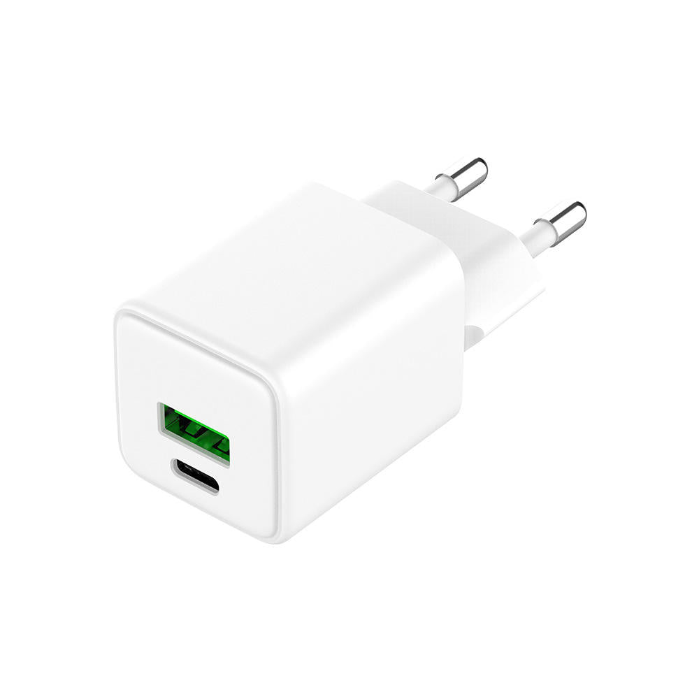 Weißer Kardena Ladestecker mit USB-A und USB-C Anschluss für Smartwatches.