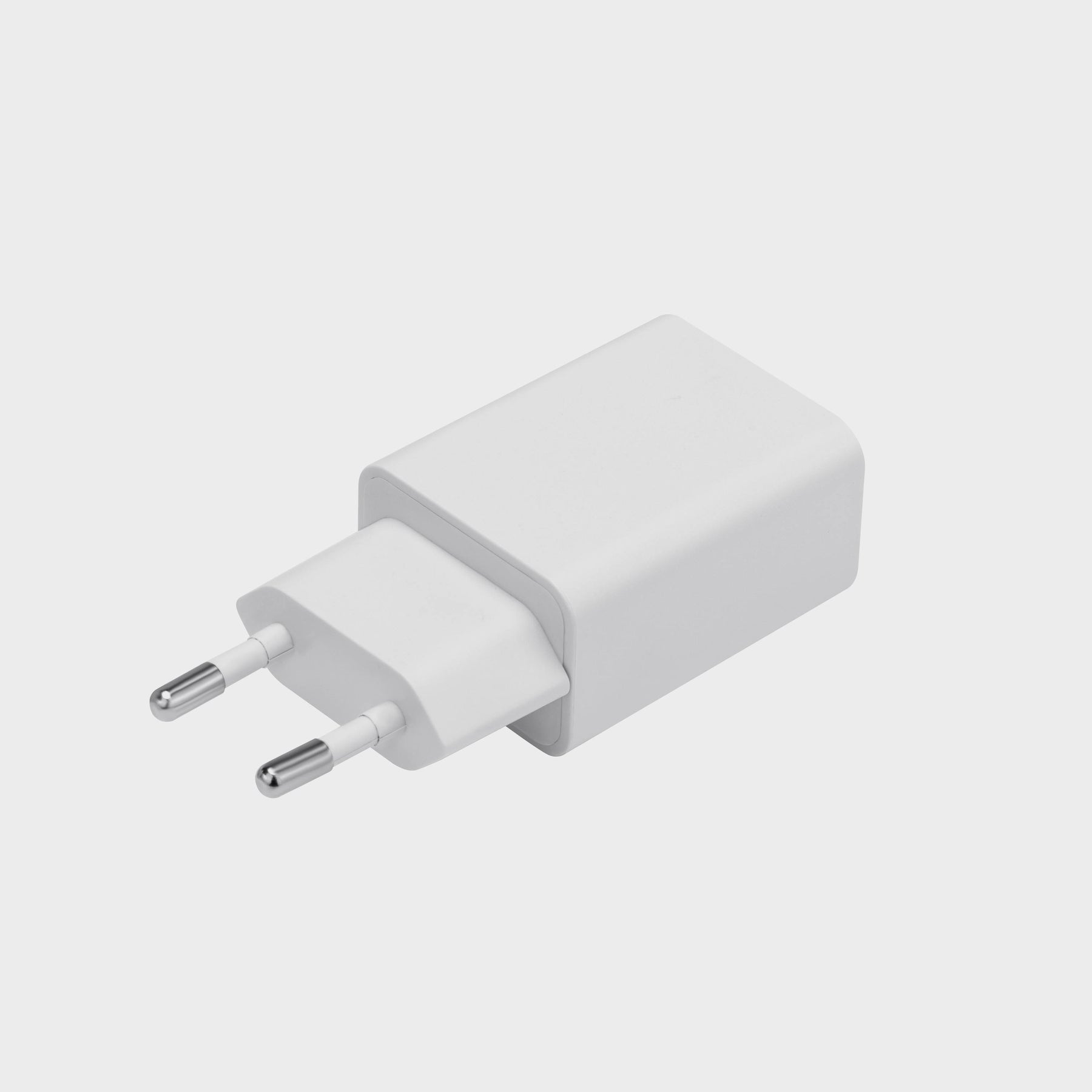 Weißer Kardena Ladestecker 10Watt USB-A für Smartwatches
